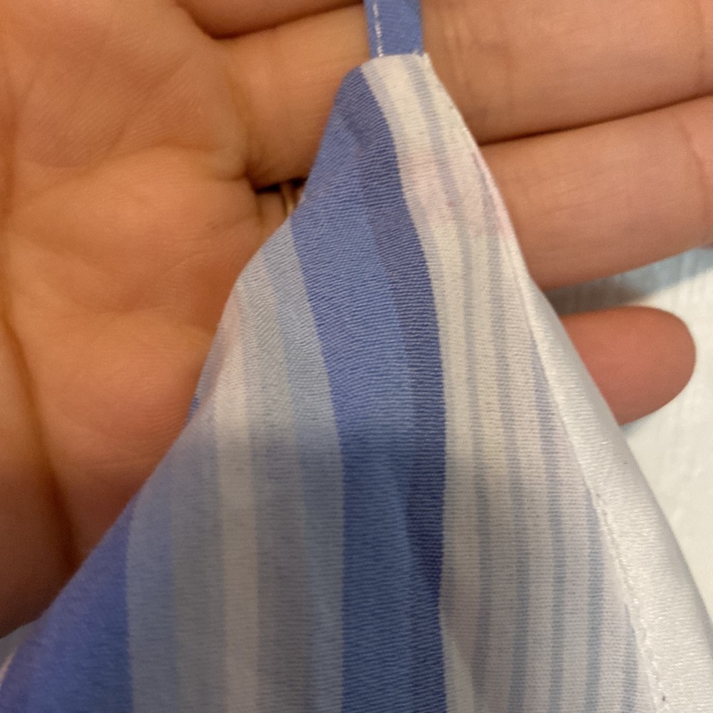 EXPRESS STRIPED WRAP TOP - Picture 8 of 9